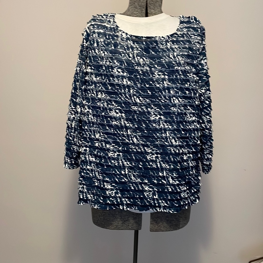 Top, Coldwater Creek,  3X (24W-26W), ruffled blue/white. Excellent condition.